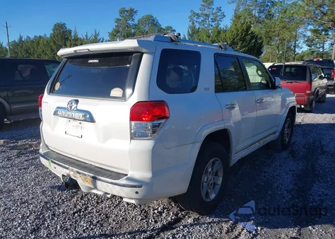 2011 Toyota 4Runner Sr5 V6 z USA, uszkodzony, nr VIN JTEZU5JR2B5016742